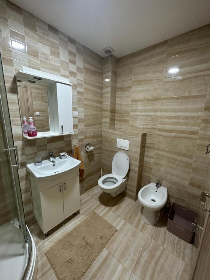 Kropa Apartman 포드고리차 외부 사진