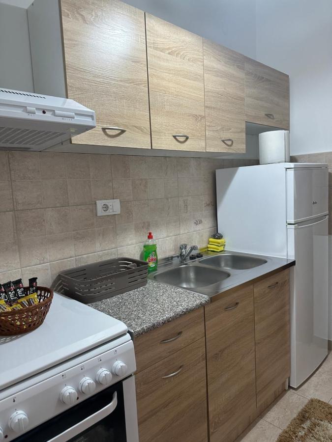 Kropa Apartman 포드고리차 외부 사진
